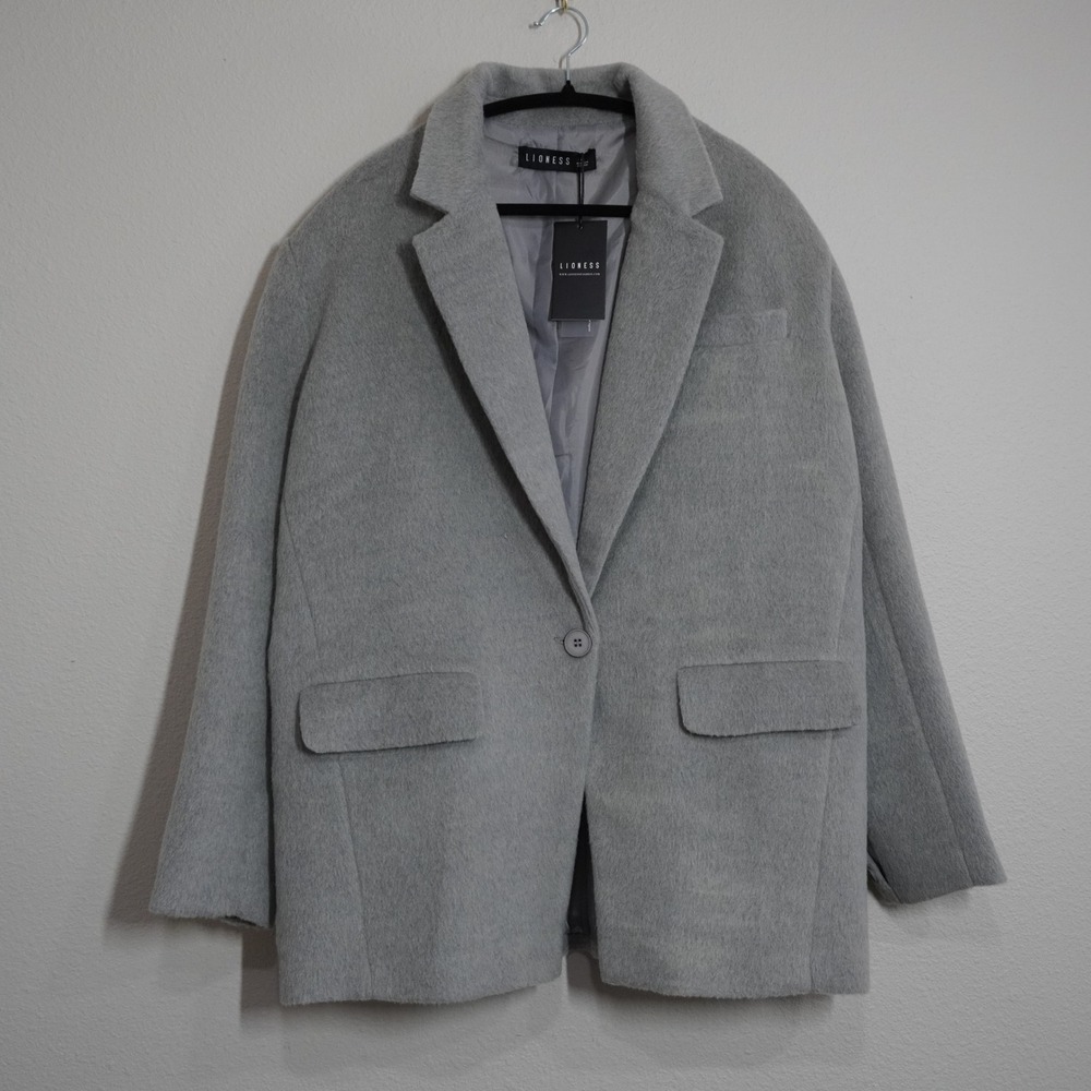 Lioness Size Large Grey Blazer Coat NEW Oversized Single Button Chic Winter
